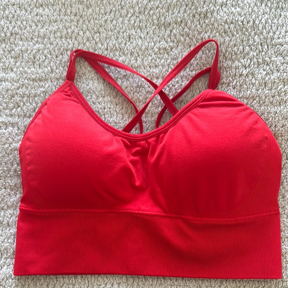 NVGTN Red Seamless Sports Bra with Crisscross Straps